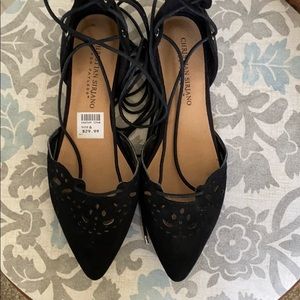 Black tie up flats size 6!